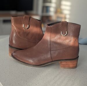 Cole Haan Maci leather ankle boots size 7B